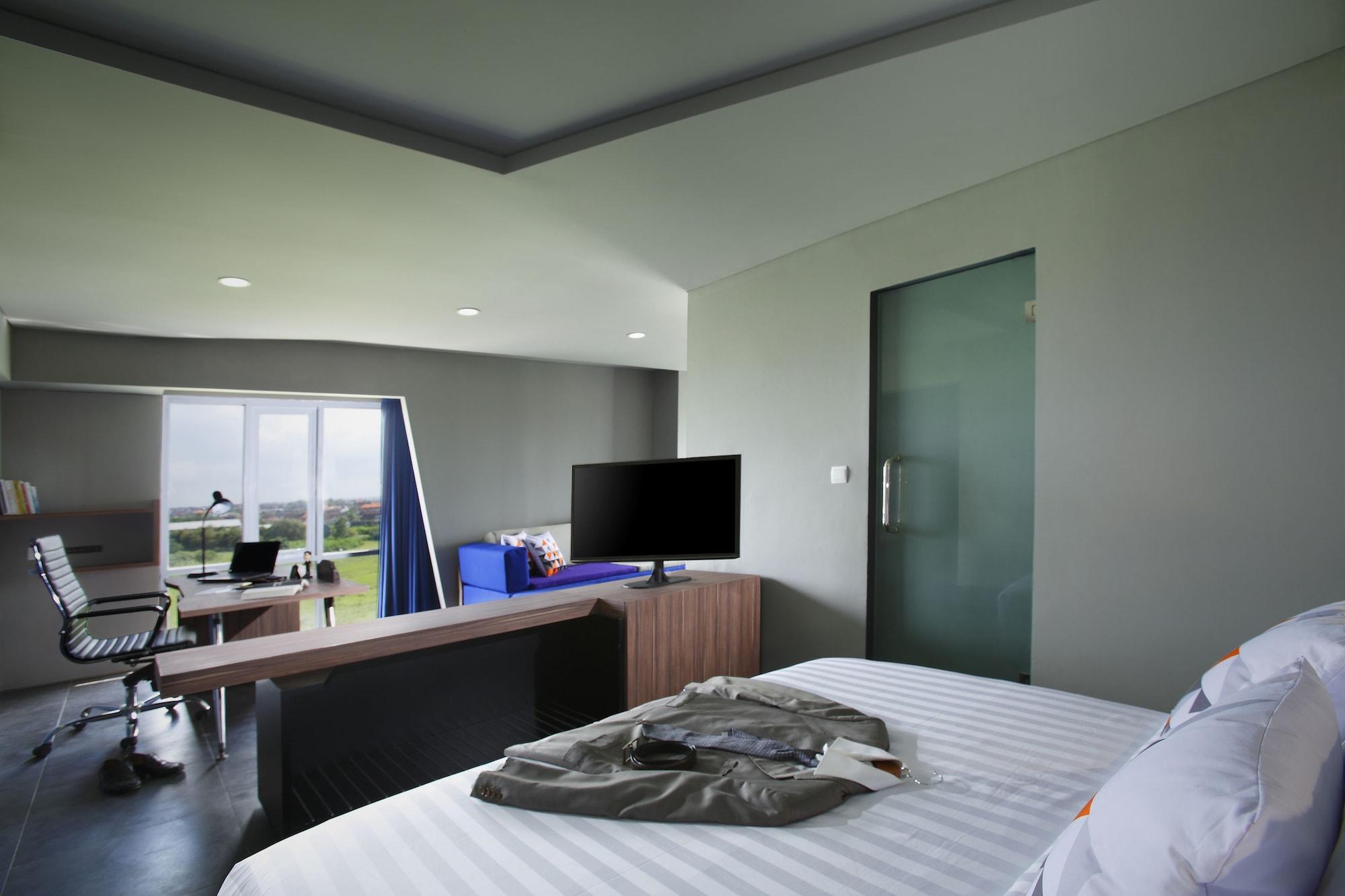 Berry Biz Hotel Seminyak Eksteriør billede