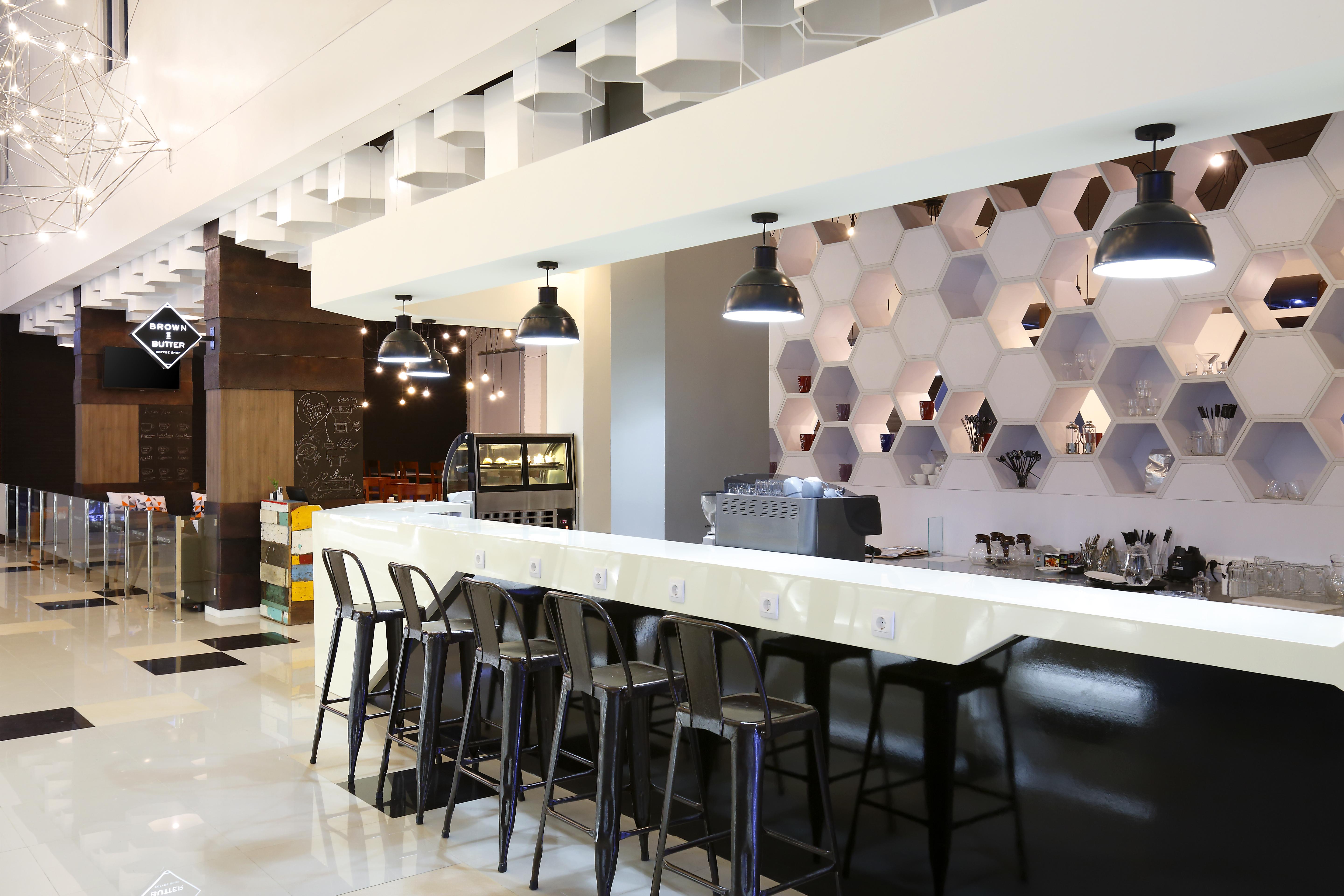 Berry Biz Hotel Seminyak Eksteriør billede